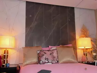 LeiaLeen's Live Sex Cam Show