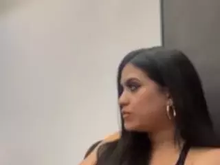 LeiaLeen's Live Sex Cam Show