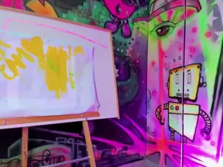 LeiaLeen's Live Sex Cam Show