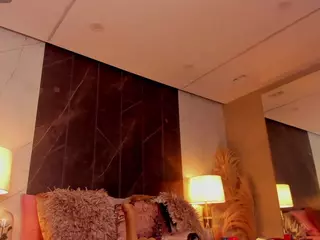 LeiaLeen's Live Sex Cam Show