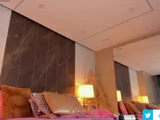 LeiaLeen's Live Sex Cam Show