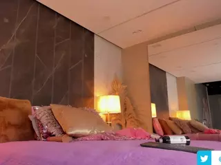 LeiaLeen's Live Sex Cam Show