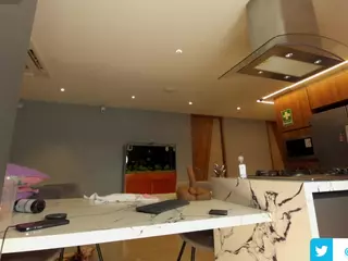 LeiaLeen's Live Sex Cam Show