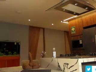 LeiaLeen's Live Sex Cam Show