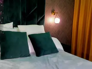 Little-Kristy's Live Sex Cam Show