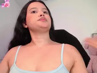 Lol-cutee's Live Sex Cam Show