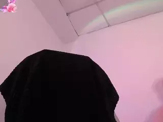 Lol-cutee's Live Sex Cam Show