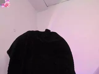 Lol-cutee's Live Sex Cam Show