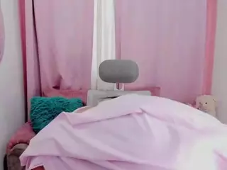 MiiaMooree's Live Sex Cam Show