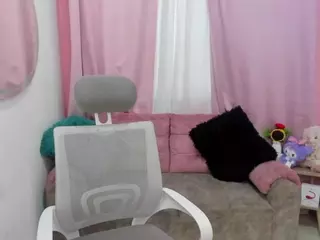 MiiaMooree's Live Sex Cam Show
