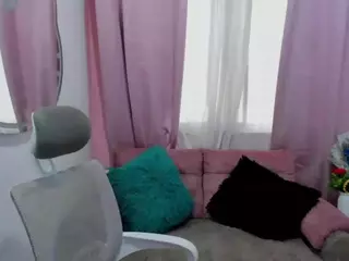 MiiaMooree's Live Sex Cam Show