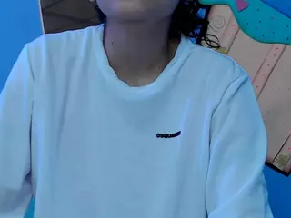 skinnykalitzo18's Live Sex Cam Show