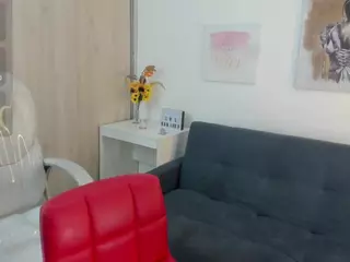 Valentina-Suaz's Live Sex Cam Show