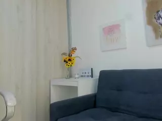Valentina-Suaz's Live Sex Cam Show
