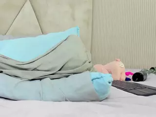 AbrilPeach's Live Sex Cam Show