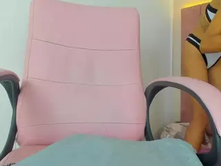 AbrilPeach's Live Sex Cam Show