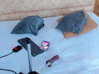 AbrilPeach's Live Sex Cam Show