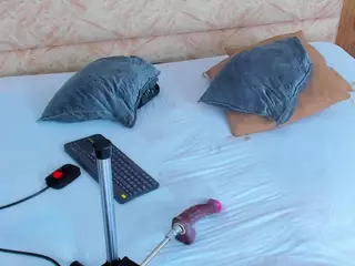 AbrilPeach's Live Sex Cam Show