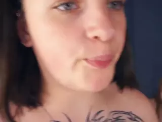 Edith and Juliana's Live Sex Cam Show