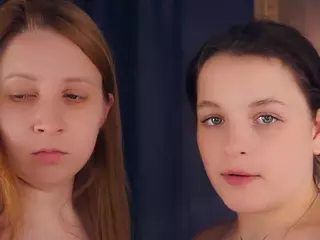 Edith and Juliana's Live Sex Cam Show