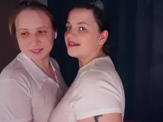 Edith and Juliana's Live Sex Cam Show