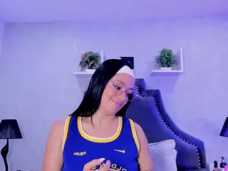Emiliaa-Rosse's Live Sex Cam Show