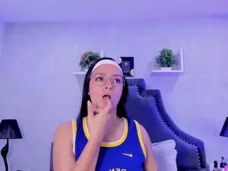 Emiliaa-Rosse's Live Sex Cam Show