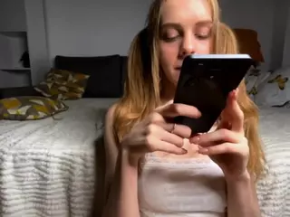 KendraEvitt's Live Sex Cam Show