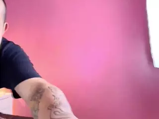 Kurttsinner's Live Sex Cam Show