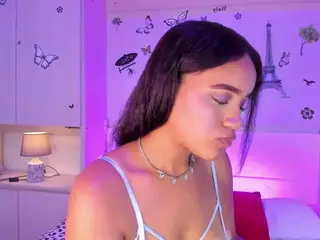 NaomiiGray's Live Sex Cam Show