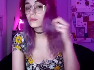 Stonervixen1014's Live Sex Cam Show
