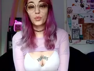 Stonervixen1014's Live Sex Cam Show