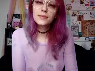Stonervixen1014's Live Sex Cam Show