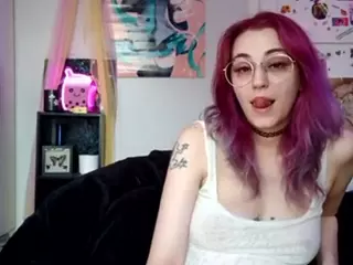 Stonervixen1014's Live Sex Cam Show