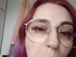 Stonervixen1014's Live Sex Cam Show