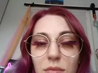 Stonervixen1014's Live Sex Cam Show