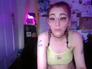 Stonervixen1014's Live Sex Cam Show