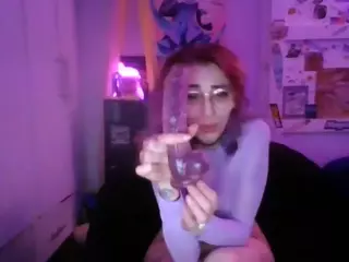 Stonervixen1014's Live Sex Cam Show