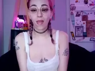 Stonervixen1014's Live Sex Cam Show