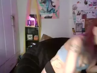 Stonervixen1014's Live Sex Cam Show