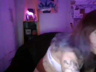 Stonervixen1014's Live Sex Cam Show
