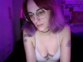 Stonervixen1014's Live Sex Cam Show