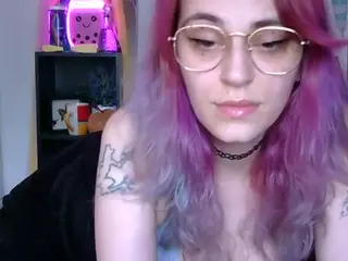 Stonervixen1014's Live Sex Cam Show