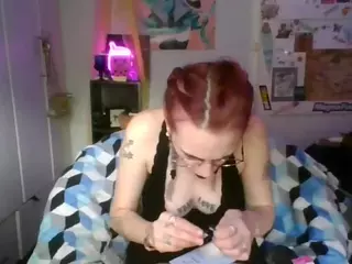 Stonervixen1014's Live Sex Cam Show