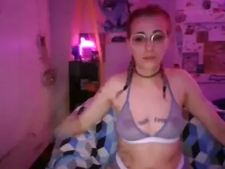 Stonervixen1014's Live Sex Cam Show