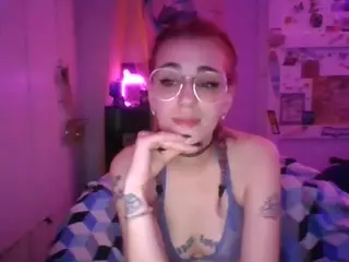 Stonervixen1014's Live Sex Cam Show