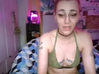 Stonervixen1014's Live Sex Cam Show