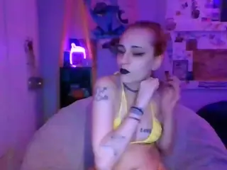 Stonervixen1014's Live Sex Cam Show
