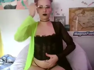 Stonervixen1014's Live Sex Cam Show