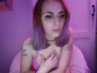 Stonervixen1014's Live Sex Cam Show